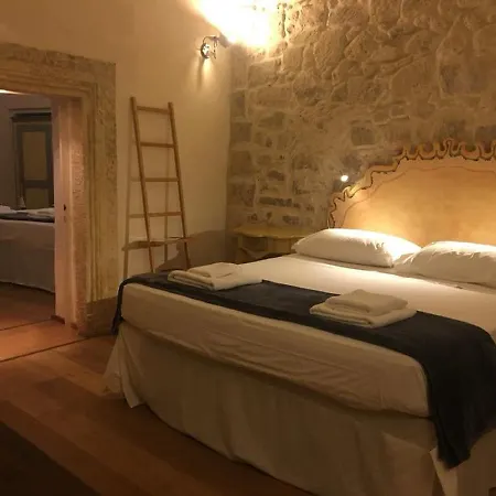 Bed and breakfast Palazzo Gorgoni 3*