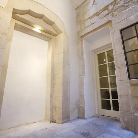 Palazzo Gorgoni 3* Lecce